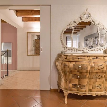 Residenza Angels @Piazzadelleerbe Apartment Верона Екстериор снимка