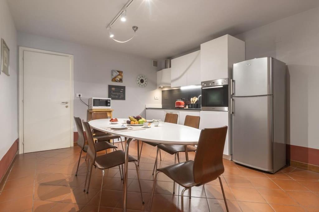 Residenza Angels @Piazzadelleerbe Apartment Верона Екстериор снимка